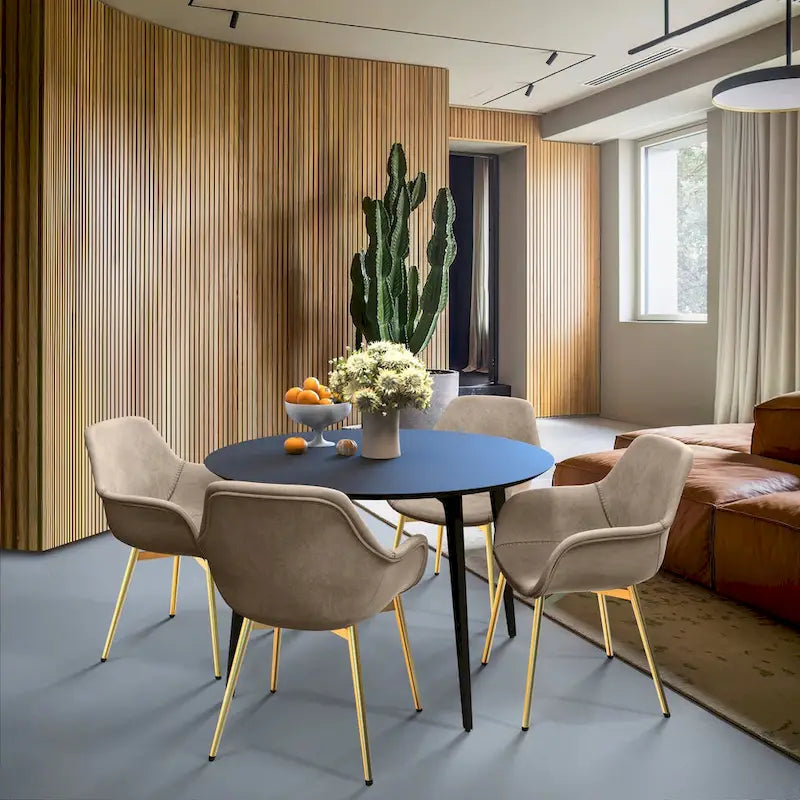 Ensemble de 4 fauteuils de salle à manger modernes Markley en cuir avec pieds en métal doré et chaise d'appoint